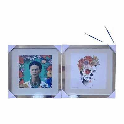 Vícebarevný obraz na plátně rám